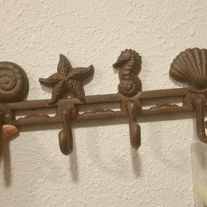 Vintage Seashell Coat Hook Hanger By Comfify, 13" x 5"